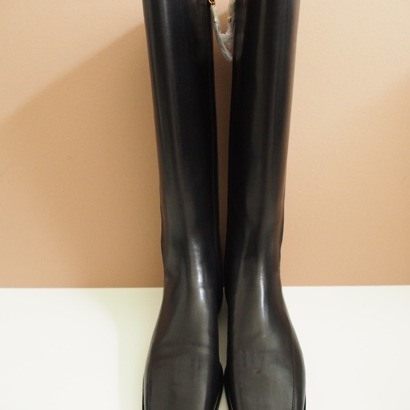 Tory Burch Square Toe Boots 20MM Knee Boots Size 9 Black - Picture 1 of 9
